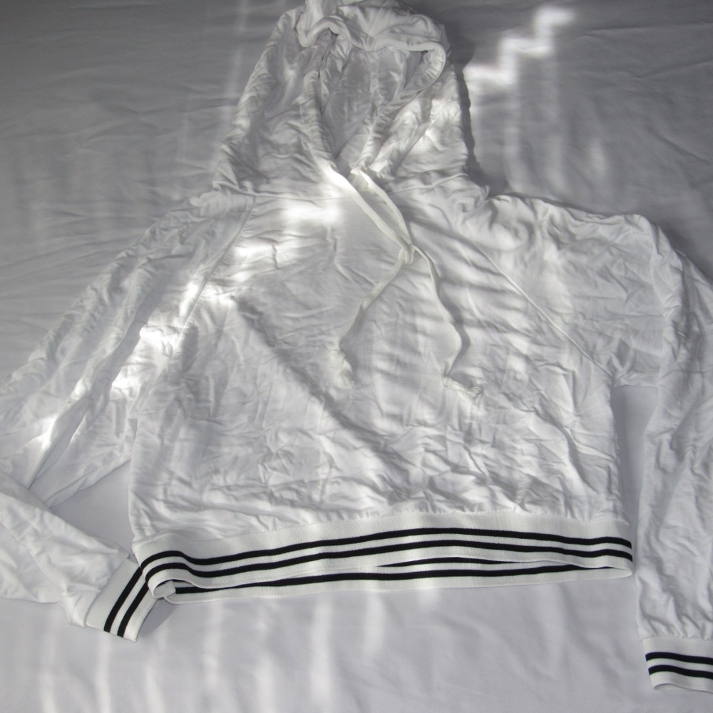 NWT AE hoodie